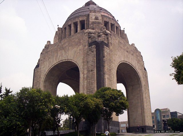 Monument der Revolution