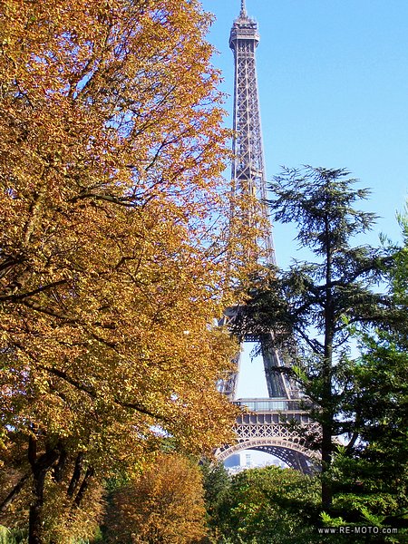 View from the gardens of the Palais de Chaillot.
