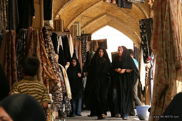 Bazaar in Qeyam square, Esfahan.