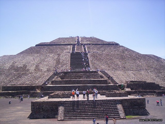 Die Sonnenpyramide